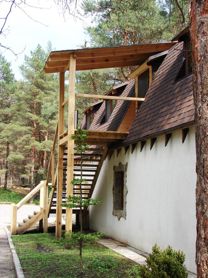 Pershyi Kordon Tourist Complex Hotel Medvedevka Exterior foto