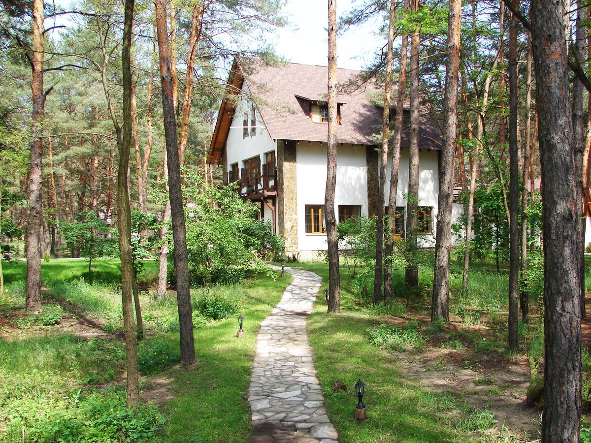 Pershyi Kordon Tourist Complex Hotel Medvedevka Exterior foto