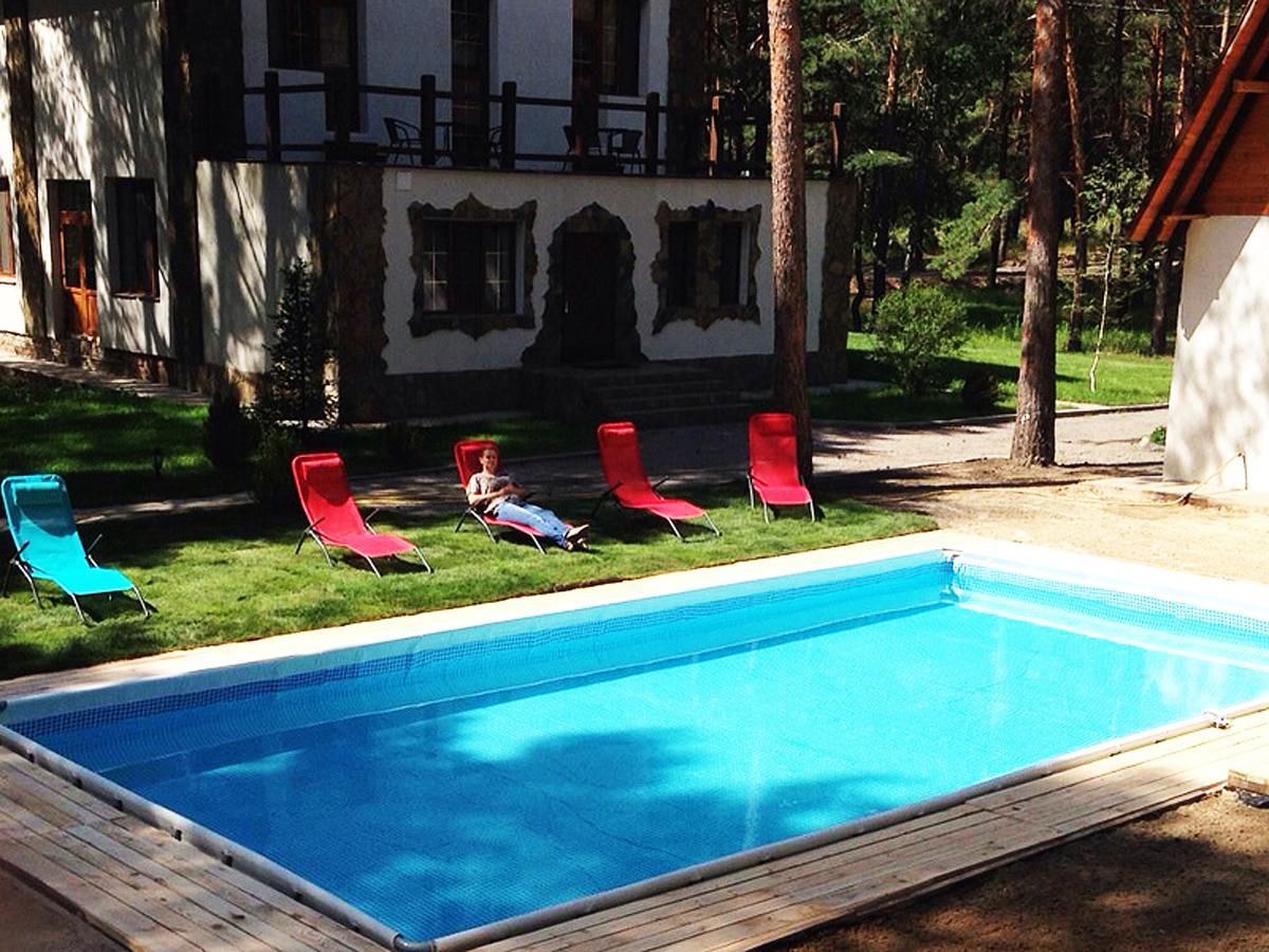 Pershyi Kordon Tourist Complex Hotel Medvedevka Exterior foto